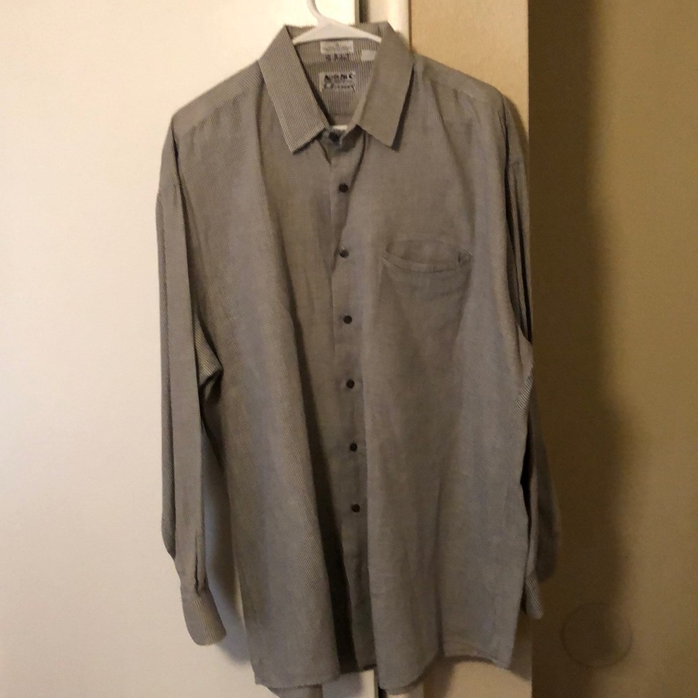 Vintage Saks Fifth Avenue men’s button up shirt